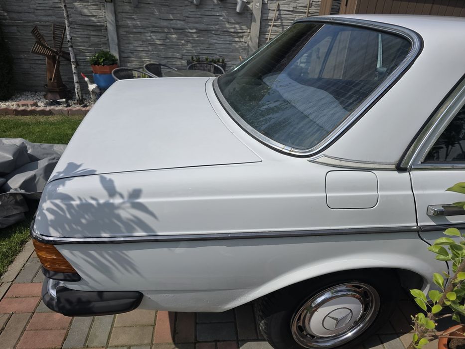 Mercedes-Benz W123 Cobra negociabil atestat vehicul istoric