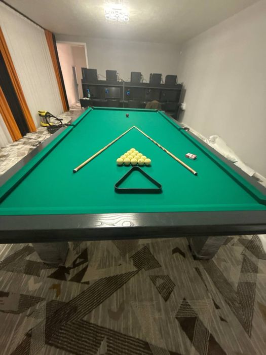 Professional billiard stoli sotiladi