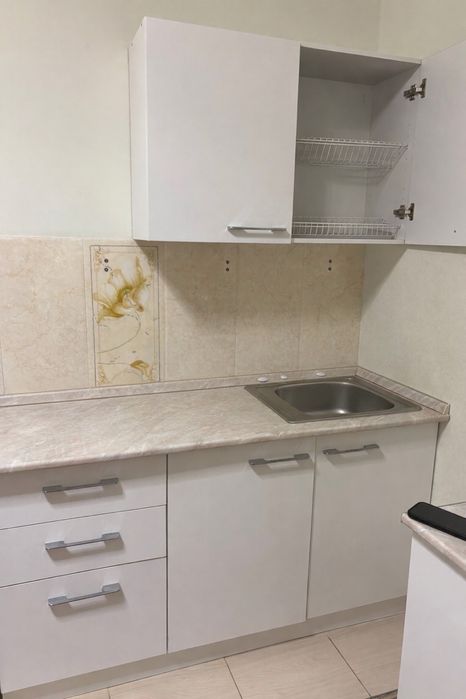 Кухонный гарнитур + мойка