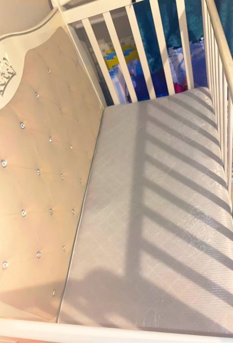 Продам кроватку детскую