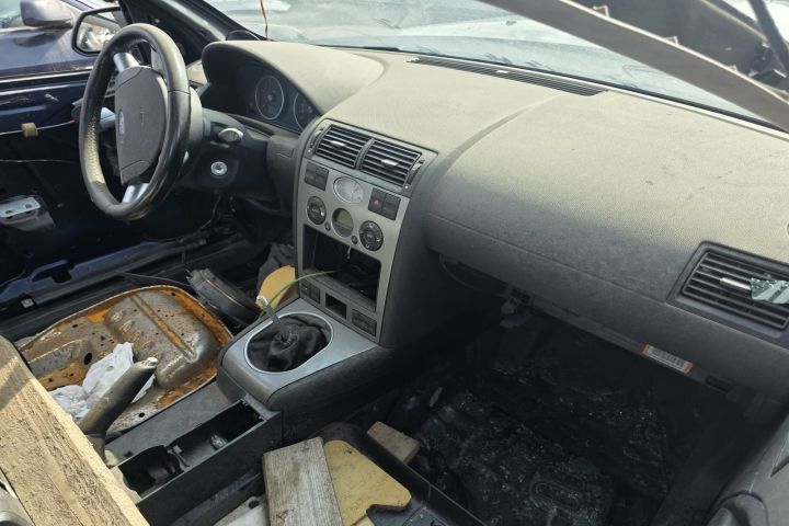 Piese Ford Mondeo 2001 2.0 Di MT (115 hp)