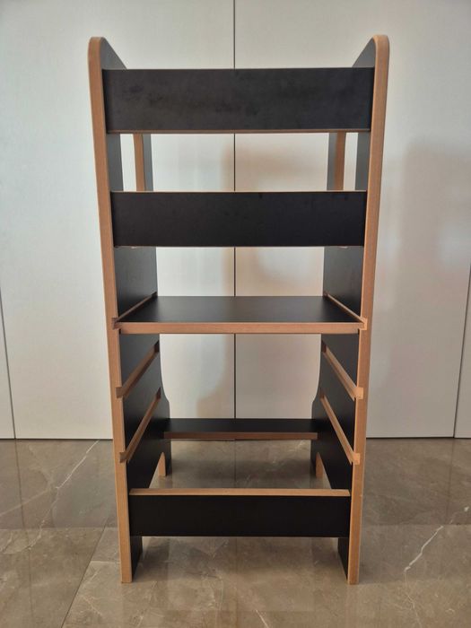 Turn de învățare din lemn negru Baby Wood