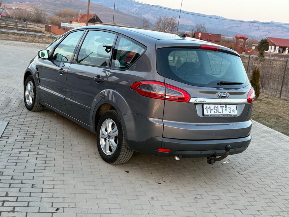 Ford S-Max 1.6i 2011