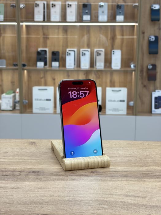iPhone 15 Pro 256 gb 88% | iStatus Store