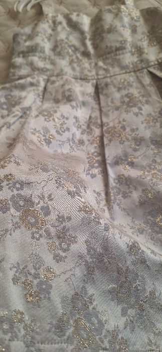 Страхотна рокля за повод