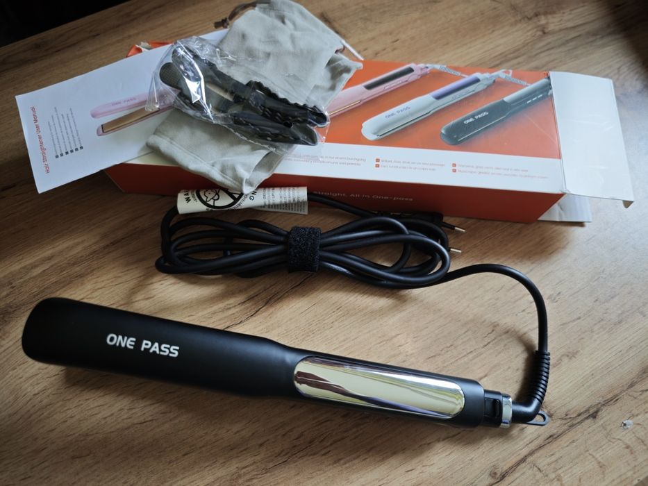 Професионална преса за коса ONE PASS – чисто нова
Неупотребявана, в ор