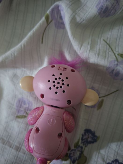 игрушка обезьянка Fingerlings от Wowee