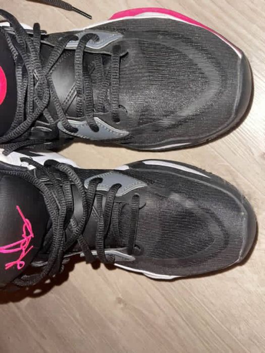 nike kyrie 8 original