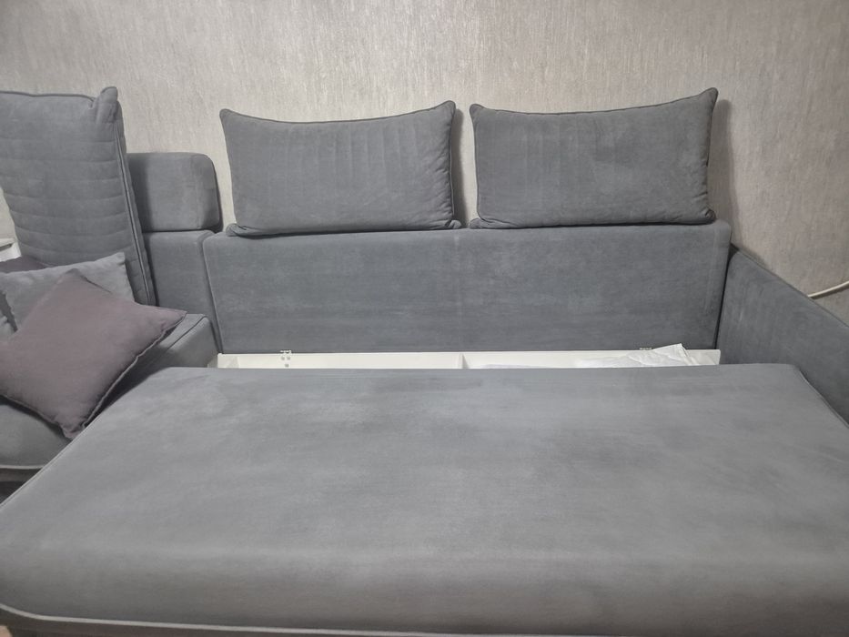 Продается диван  350 тыс