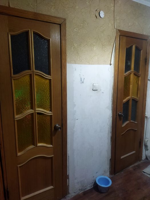 Продам двери 4 штуки за 3000 тенге