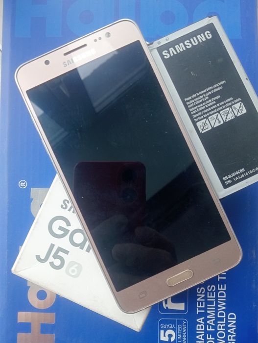 Продам Samsung j5 2016