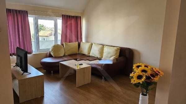 Тристаен апартамент в Царево 88358