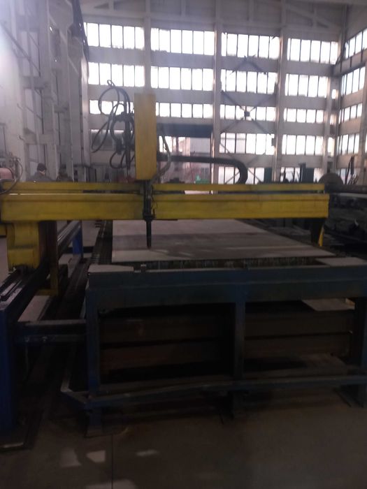 Портална CNC плазмена машина за рязане