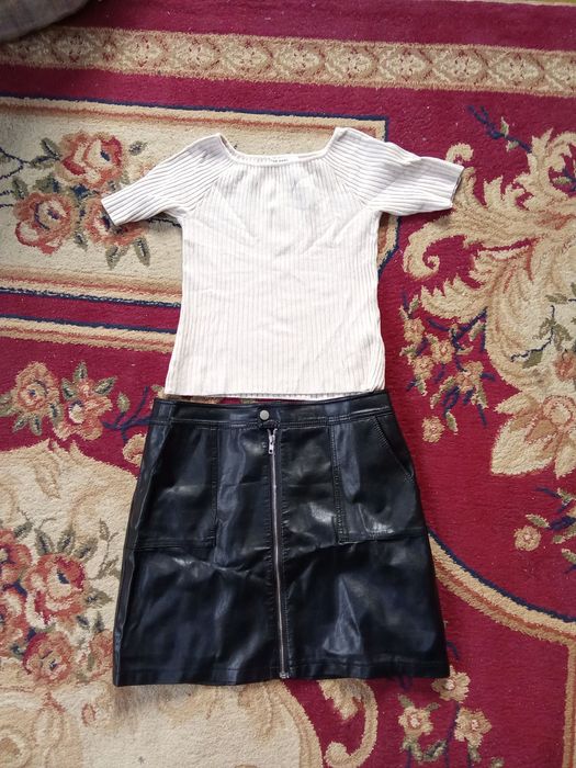 Пальто .. Платье  . Юбка кожинная.