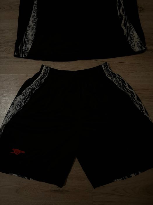 НОВ Arsenal екип