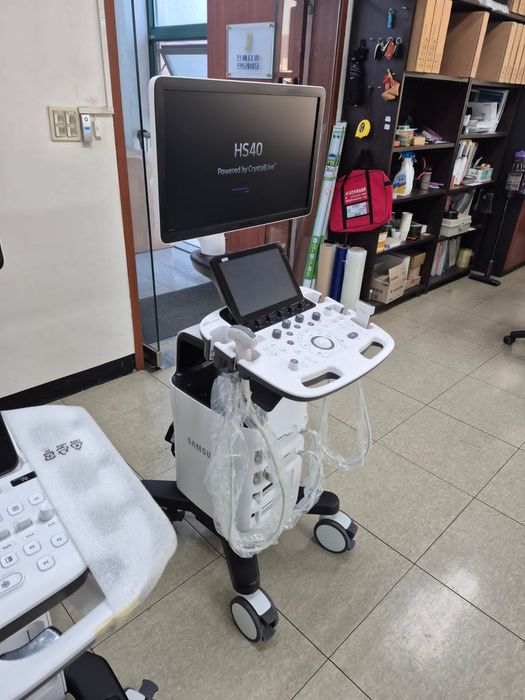 Samsung Medison HS40 2022 Год