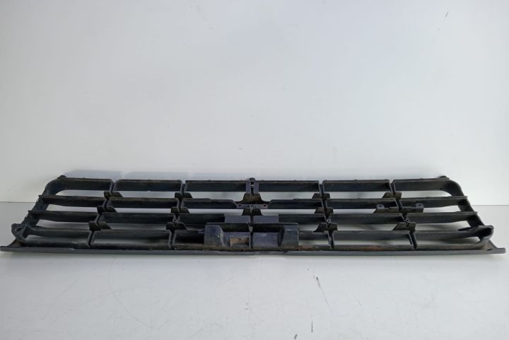 Grila radiator   MB645720/21 Mitsubishi Pajero a 2-a generatie