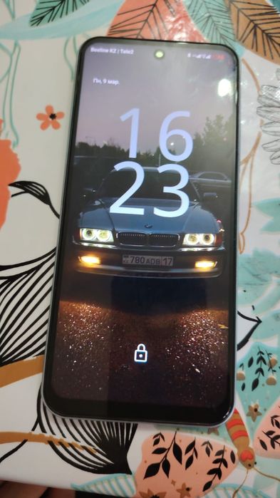 Продам телефон melzu Mblu22