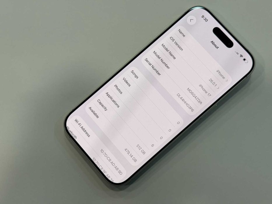 iPhone 17 – 512GB / 100% Battery Health / 0 Cycles