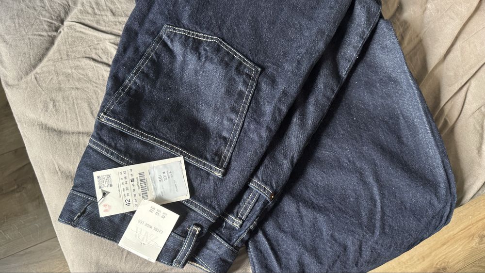 Zara Нови Дънки 42 размер с висока талия и широк крачол