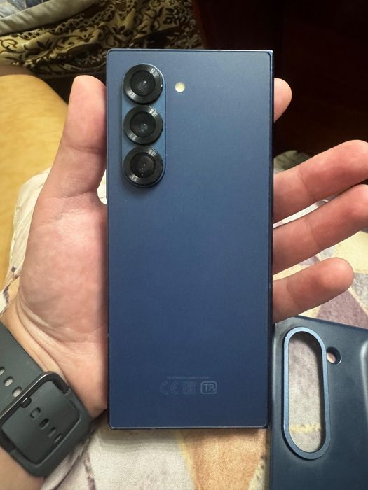 Продам Samsung galaxy Fold 6, 512