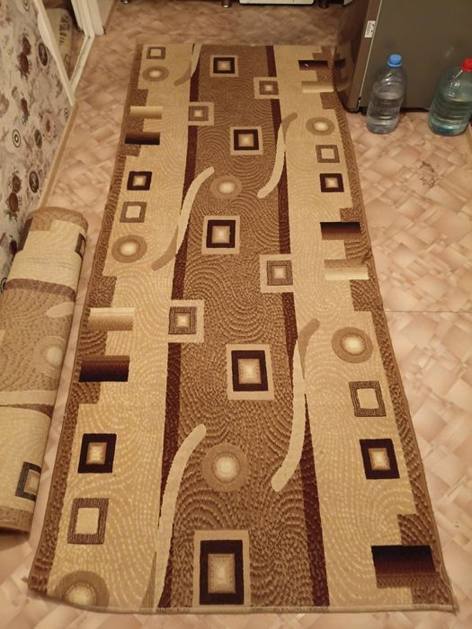 Продаю все 3  дорожки за 8000 тыс  в хорошем состоянии