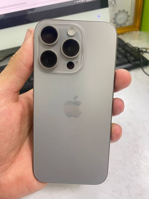 Iphone 15 pro ideal 256