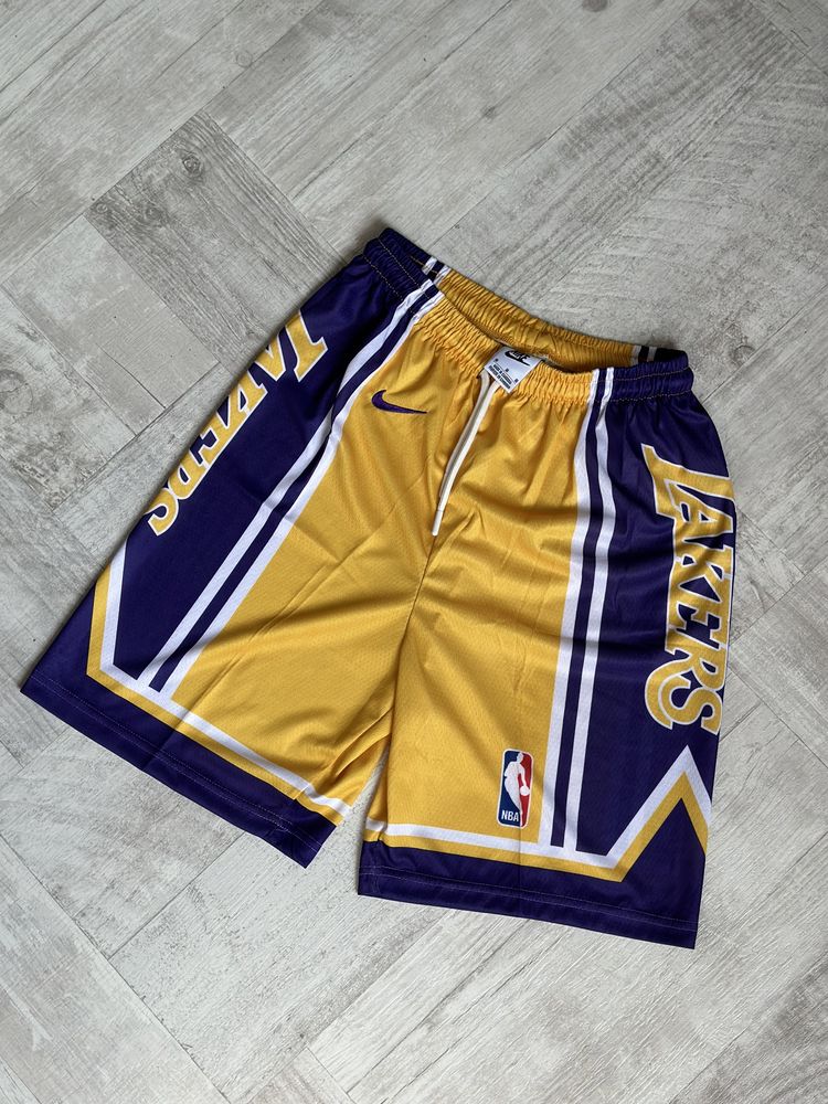 Tricou New era lakers (nike, Jordan) Bucuresti Sectorul 5 • OLX.ro