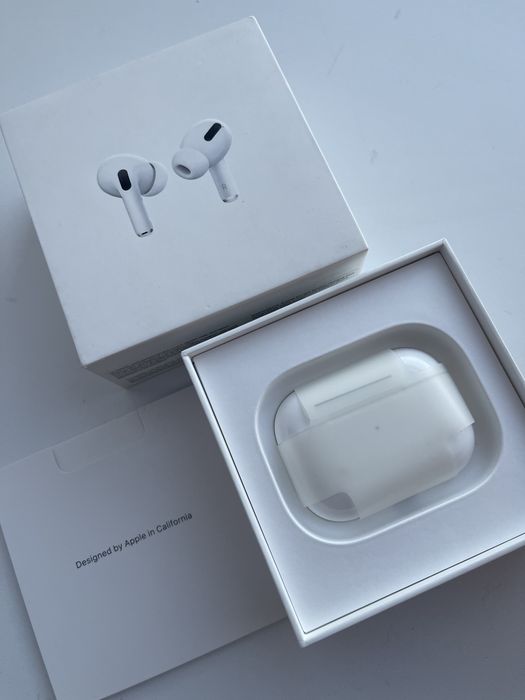 Продам оригинал Apple airpods PRO