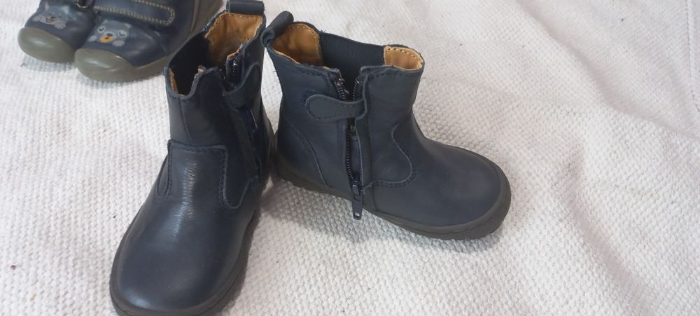 Încălțăminte 2-3 ani