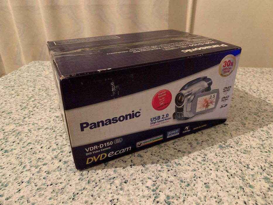 Видеокамера Panasonic VDR-D150