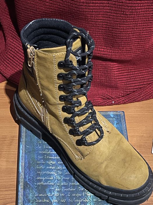 Дамски боти Dockers 37 размер