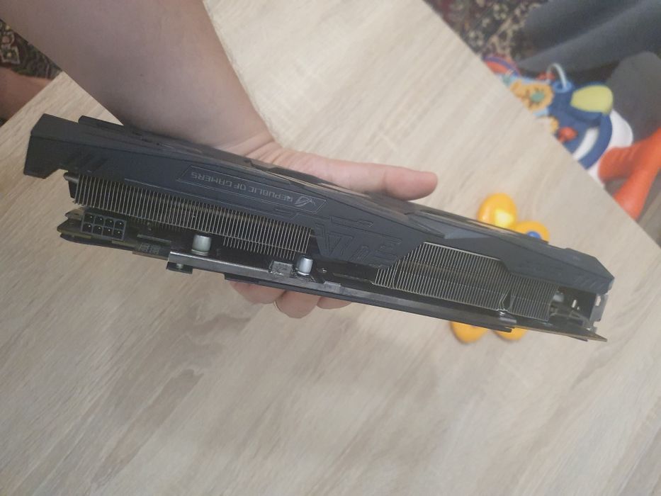 Amd rx 580 8Gb Strix Defect!