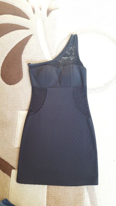 Дамска черна рокля