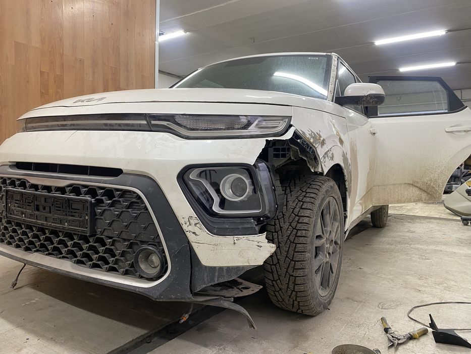 ищу бампер или часть бампера на kia soul цена договорная