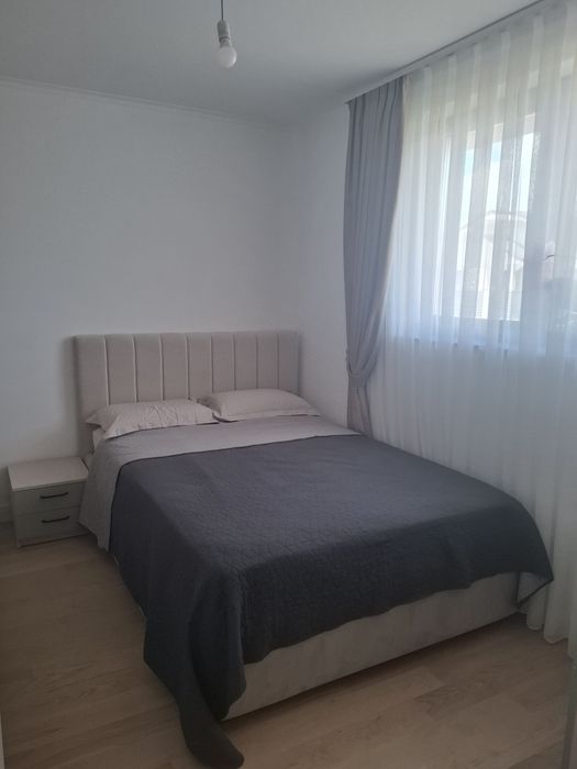 Casa de închiriat