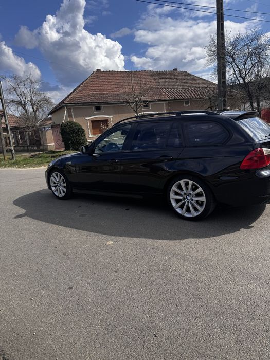 Bmw 320 163 cp  .