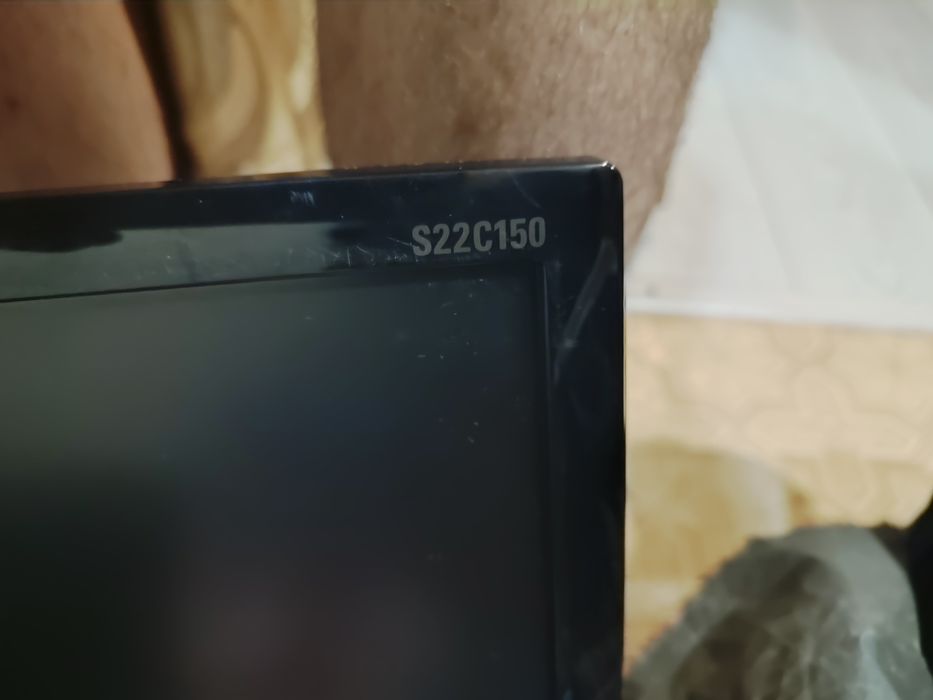 Монитор 22" Samsung
