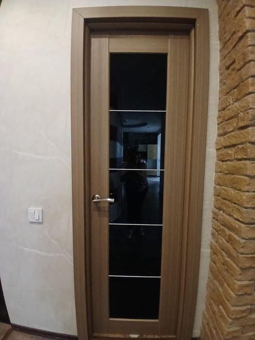 Межконтантая дверь