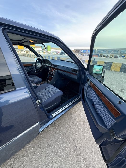 Продам Мерсадес W124