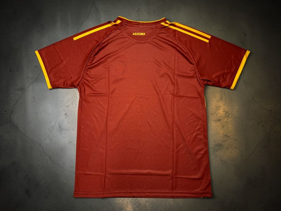 Футболна фланелка на РОМА сезон 25/26!!!