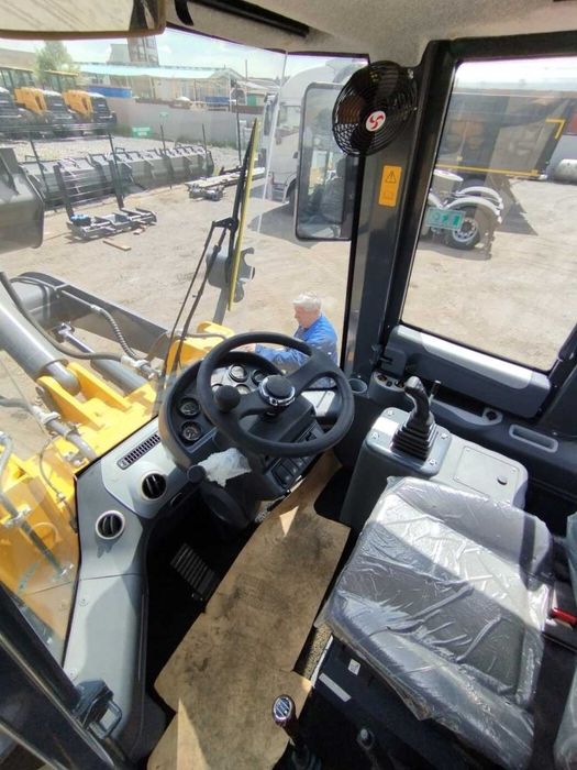 Фронтальный погрузчик SHANTUI L36-B5 2 куб, 3 куб в рассрочку Ташкенте