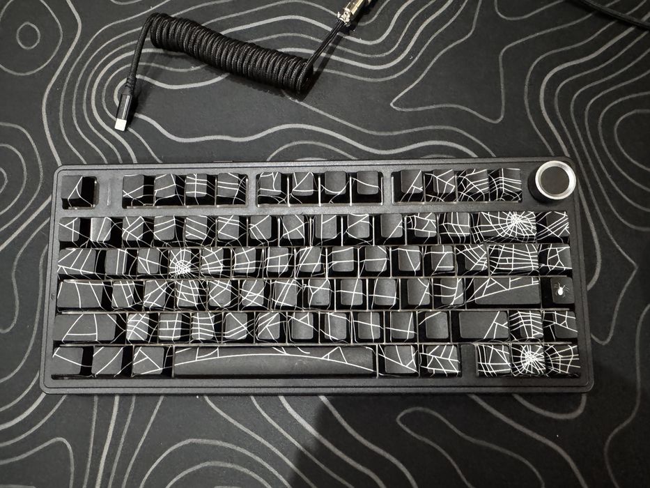 Продам клавиатуру