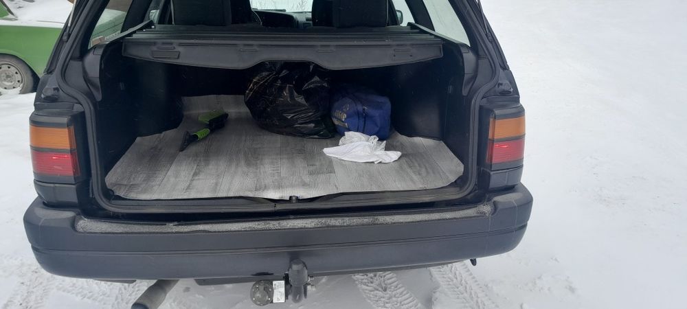 Продам фольксваген пассат В-3 универсал