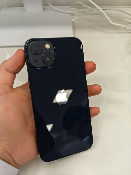 iPhone 13 128/4 gb
