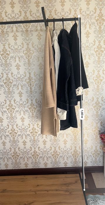 Вешало стойка наполная