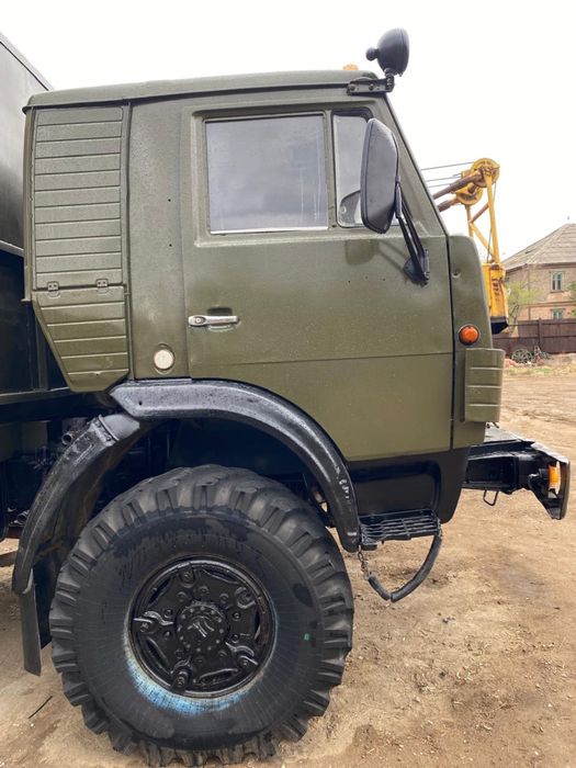 Продам ведущий камаз……………..