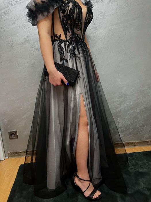 Бална рокля, уникална от бутик Новиа