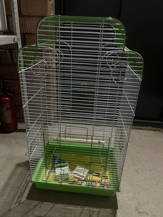 Клетка большая для попугаев
