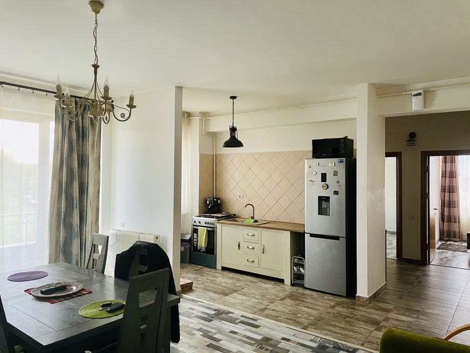 PROPRIETAR - vand apartament Gavana Platou (langa padure)